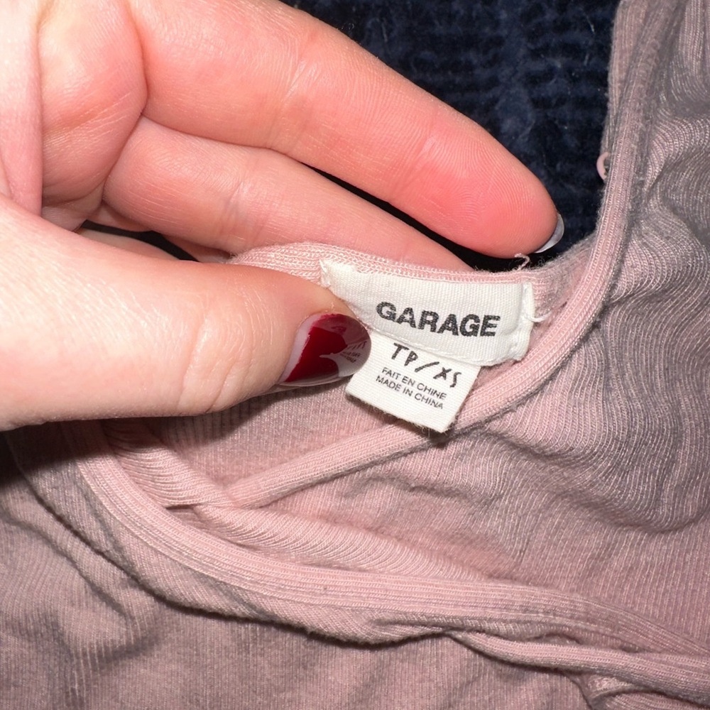 Garage Ribbed Tank Top - Picture 3 of 3